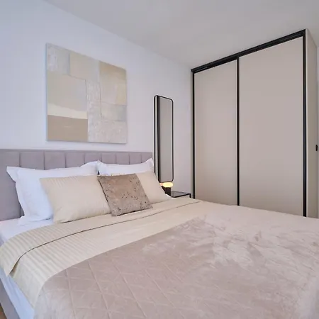 Splitful By Interhome Apartment Split