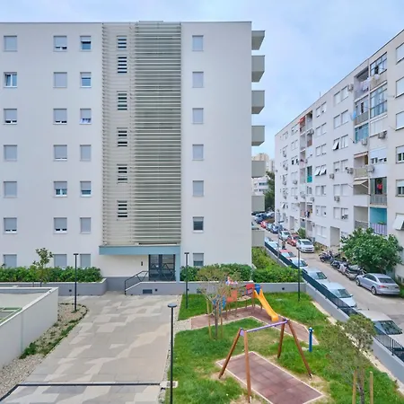 Apartment Splitful By Interhome